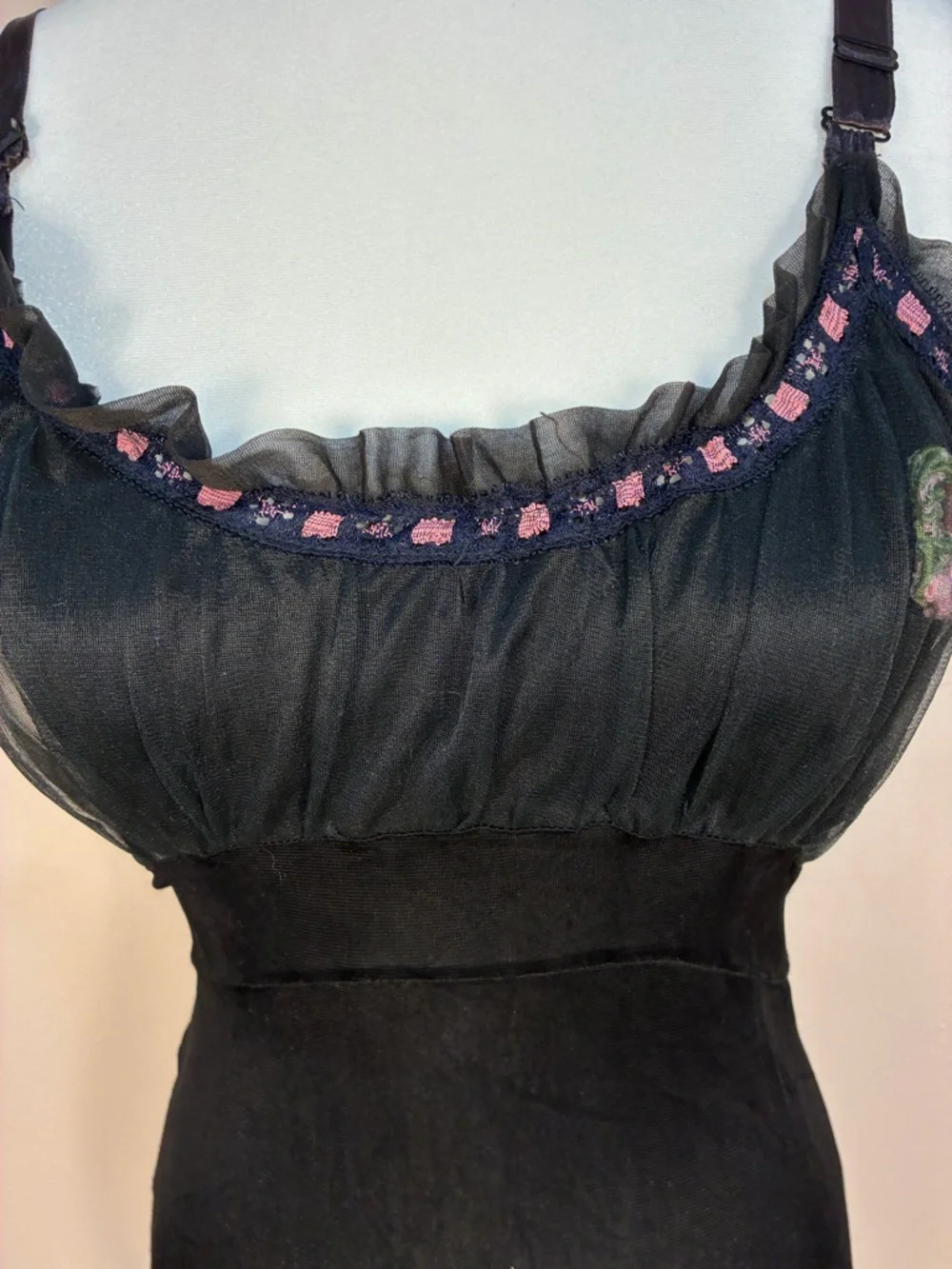 Vintage Unbranded Nylon Ribbon Rose Milkmaid Midi Dress Slip - Picture 4 of 12